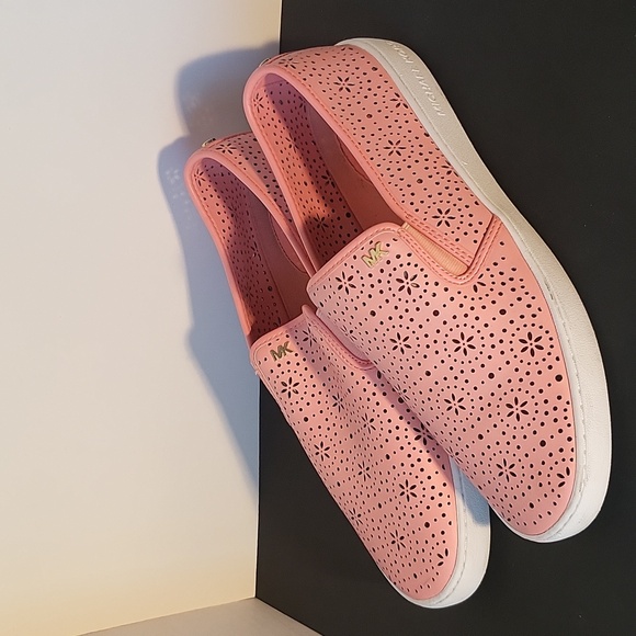 Michael Kors slip on sneakers - Picture 1 of 4